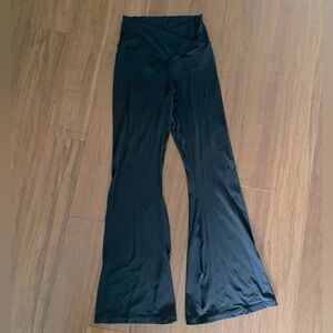 OFFLINE By Aerie Real Me High Waisted Crossover Flare Legging